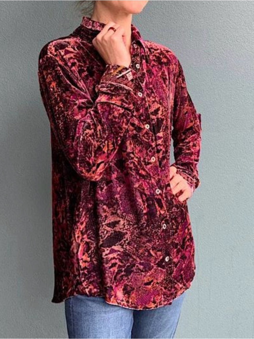 Johnny Was Women’s Scarlet Cobra Velvet Silk-Blend Button-Up Shirt Size Small